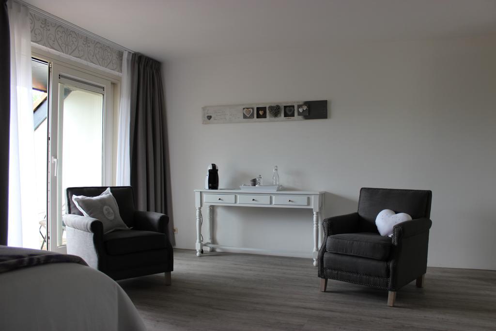 Den Bongaerd B&B And Wellness Тонгерен Номер фото